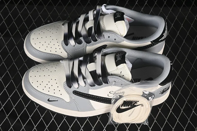 All categories Air Jordan Jordan series basketball shoes Air Jordan 1 Low high-end customized low-top sneakers Travis Scott x Fragment Design x Air Jordan 1 Low OG SP AJ1 Joe 1 Stussy joint low-top cultural casual sneakers XS7089-601